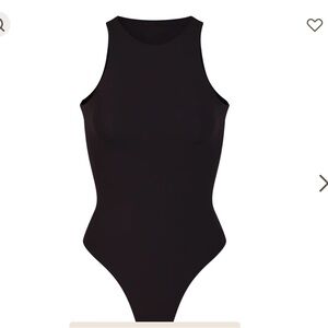 COPY - COPY - Skims FITS EVERYBODY
HIGH NECK BODYSUIT